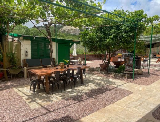 Hadjicharalambous Boutique Winery (HCH Winery)