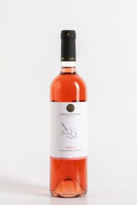 Levanda Medium Dry wine bottle